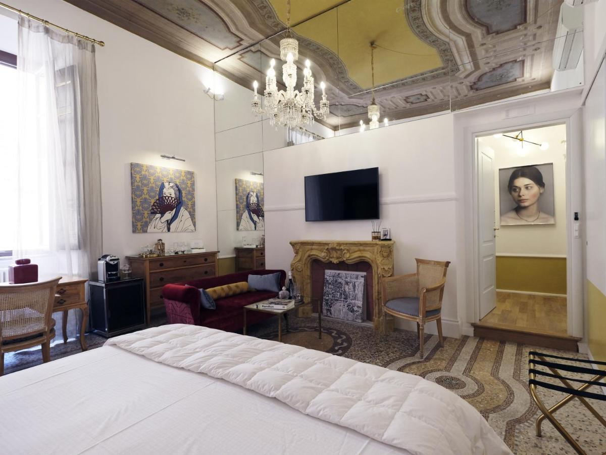Executive Suite,1007729200:JPEG