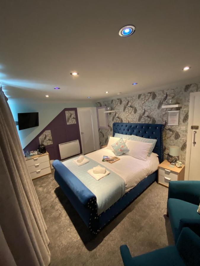 Deluxe King Room,1077848128:JPEG