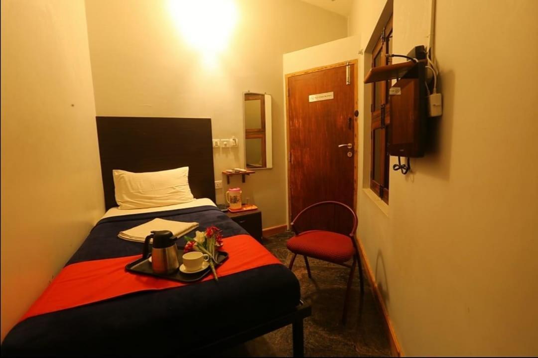 Economy Single Room