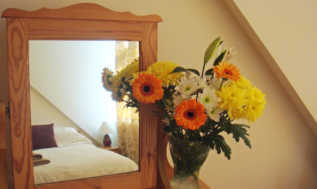 Double Room with Shower - Room 5
