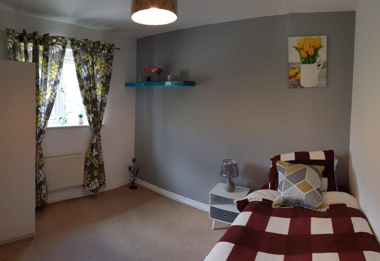 Small Twin Room