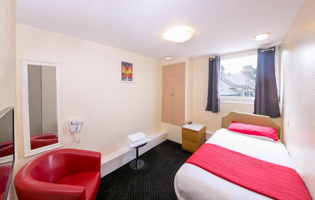 Small Single Room