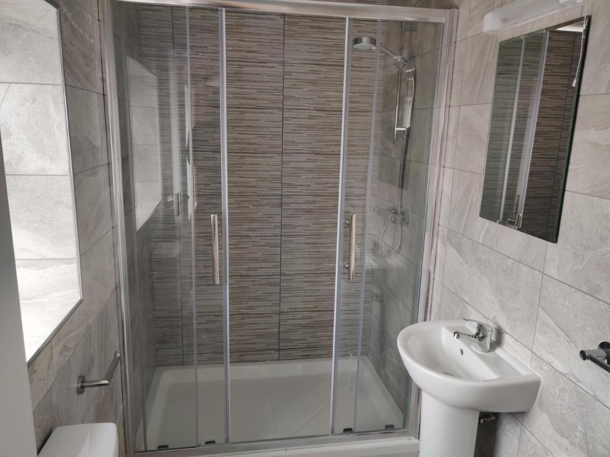 Single Room with Bathroom