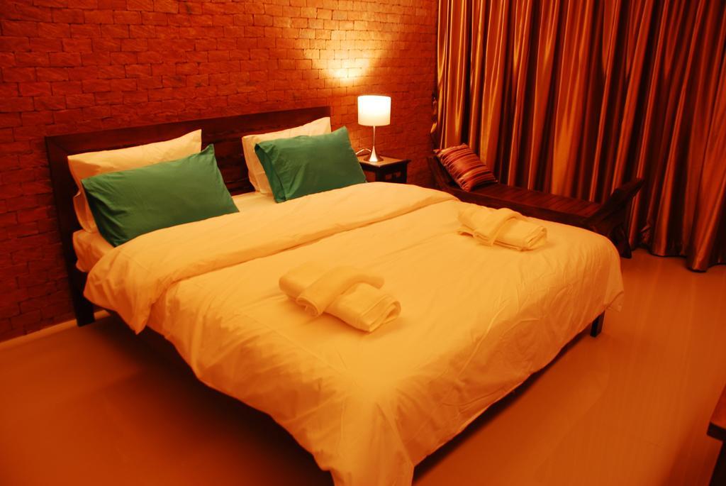 King Room with Balcony