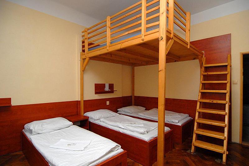 Economy Quadruple Room with Shared Bathroom