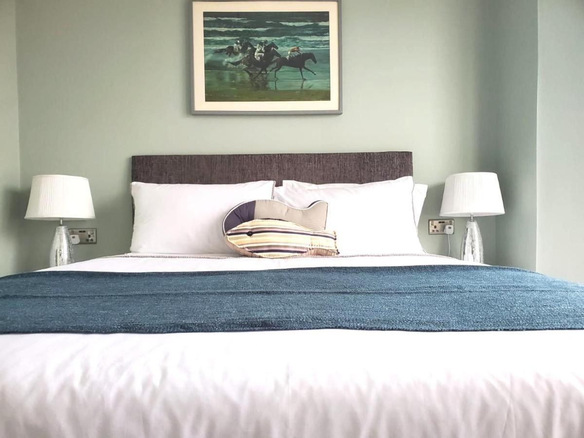 Deluxe King Suite,1175499892:JPEG