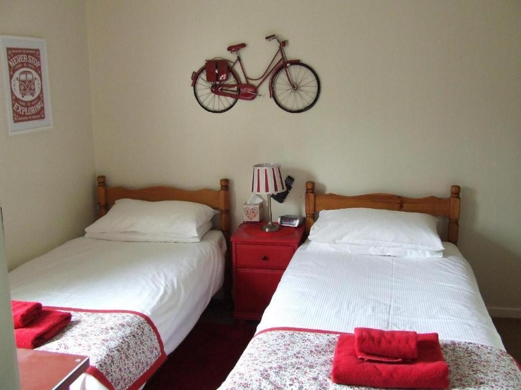 Small Twin Room,1175895742:JPEG