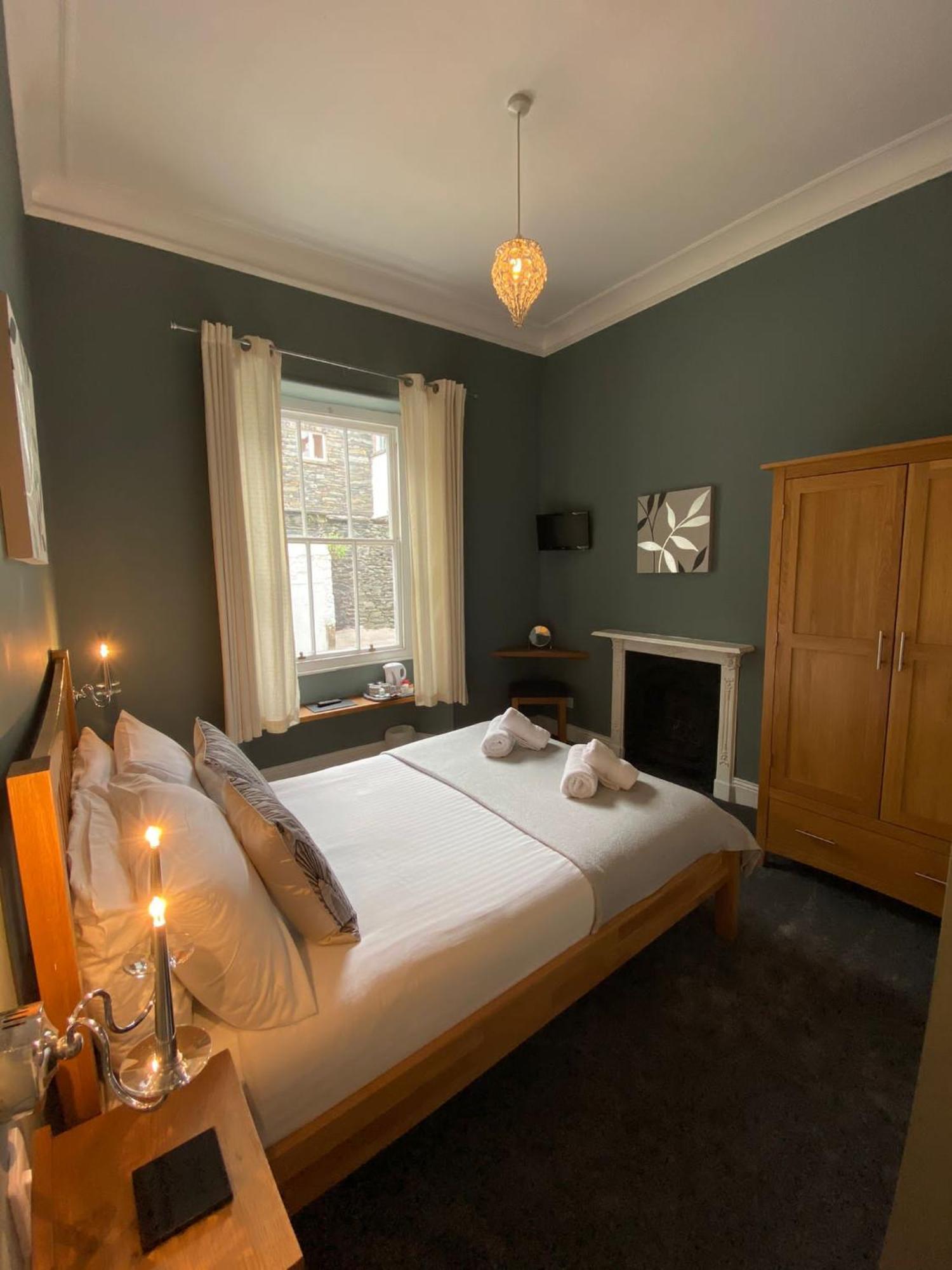 Standard Double Room,1205621953:JPEG