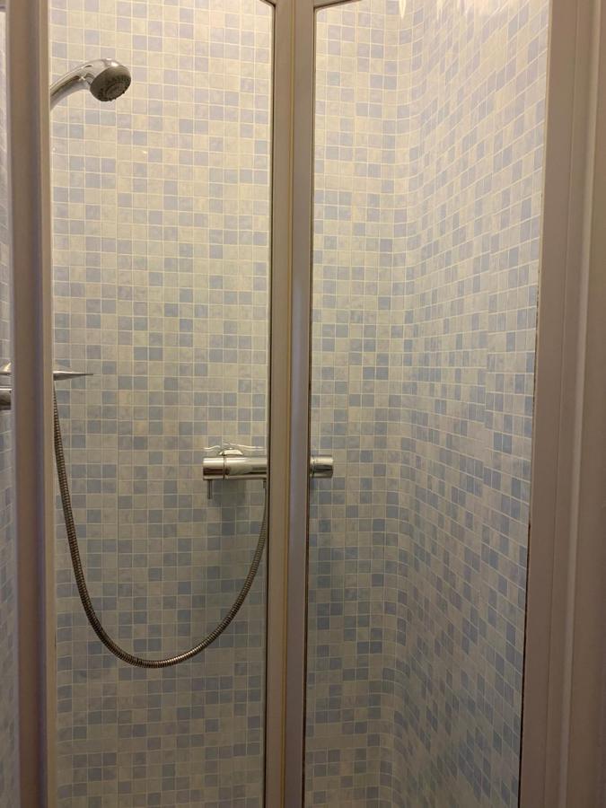 Small Double Room,1389929714:JPEG