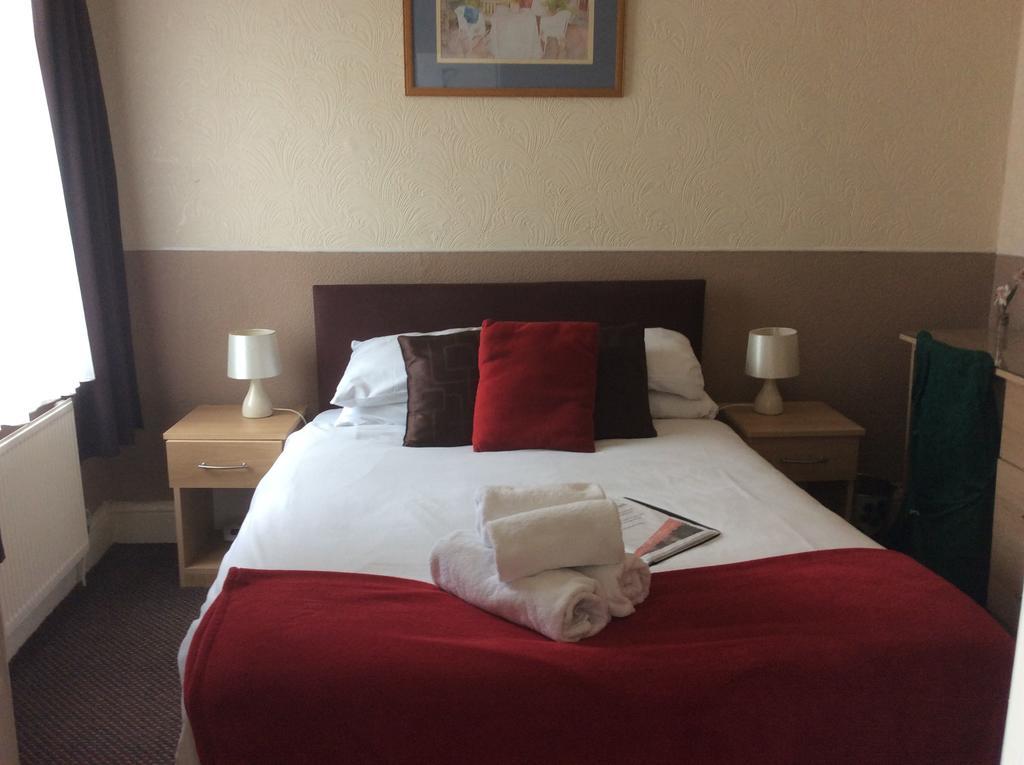 Single Room,126958191:JPEG