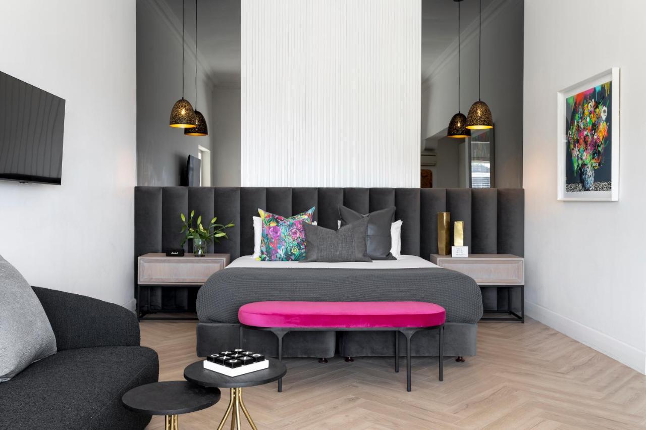 Luxury King Room