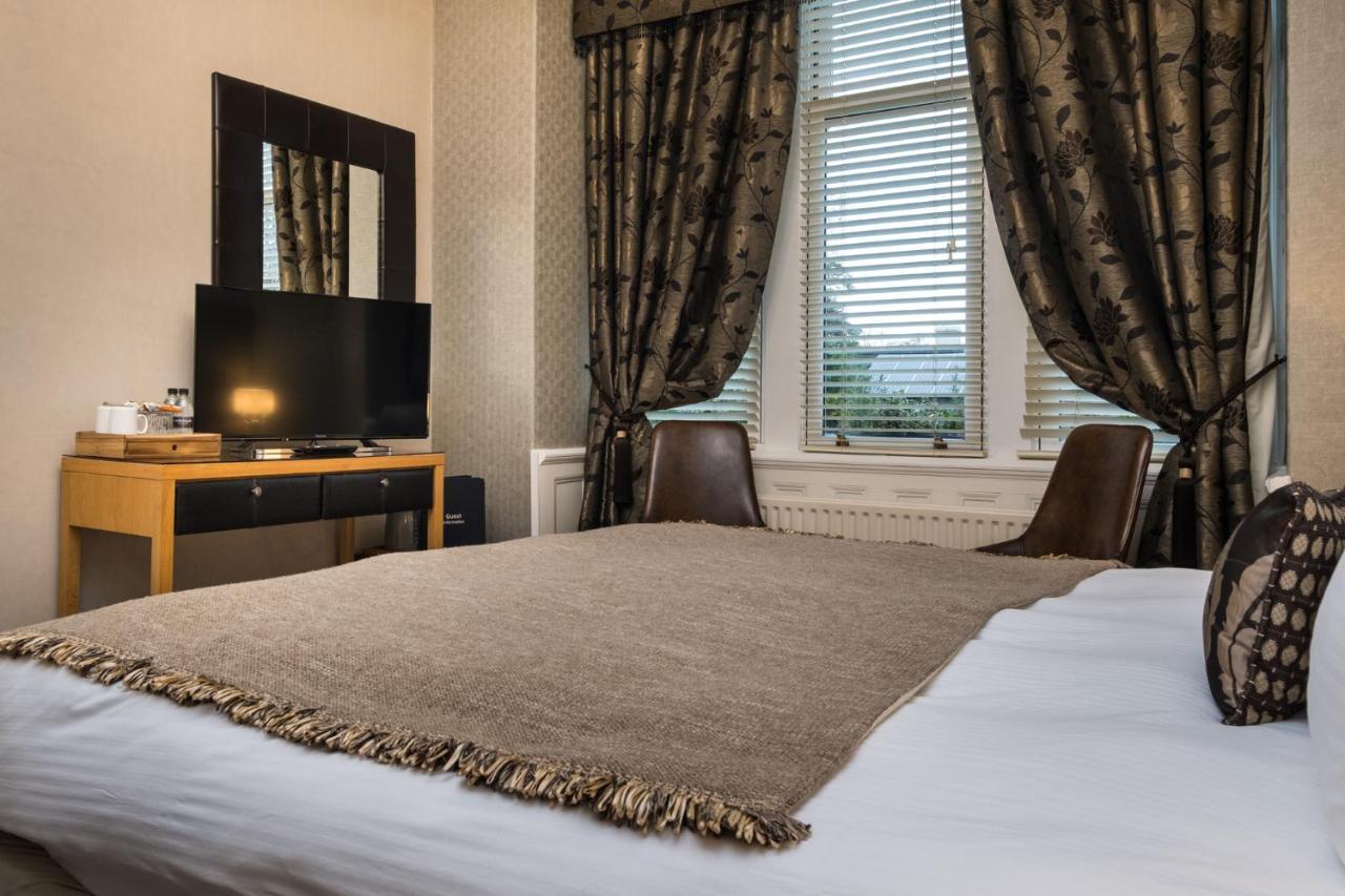 Superior Double/Twin En Suite