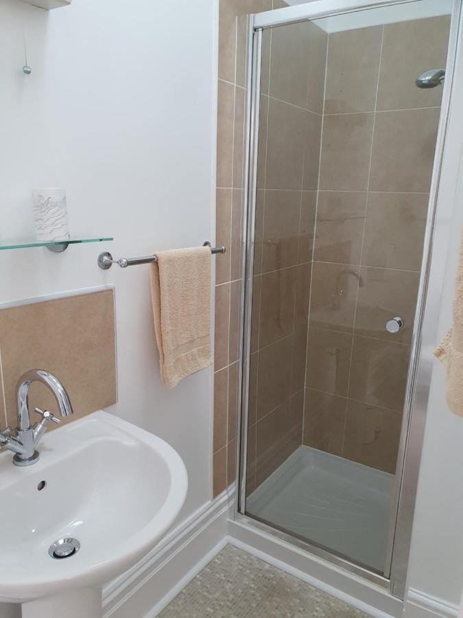 Single Room with Private Bathroom
