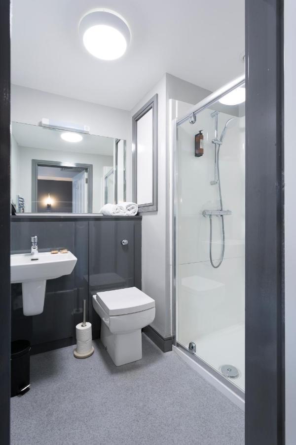Classic Quadruple Room
