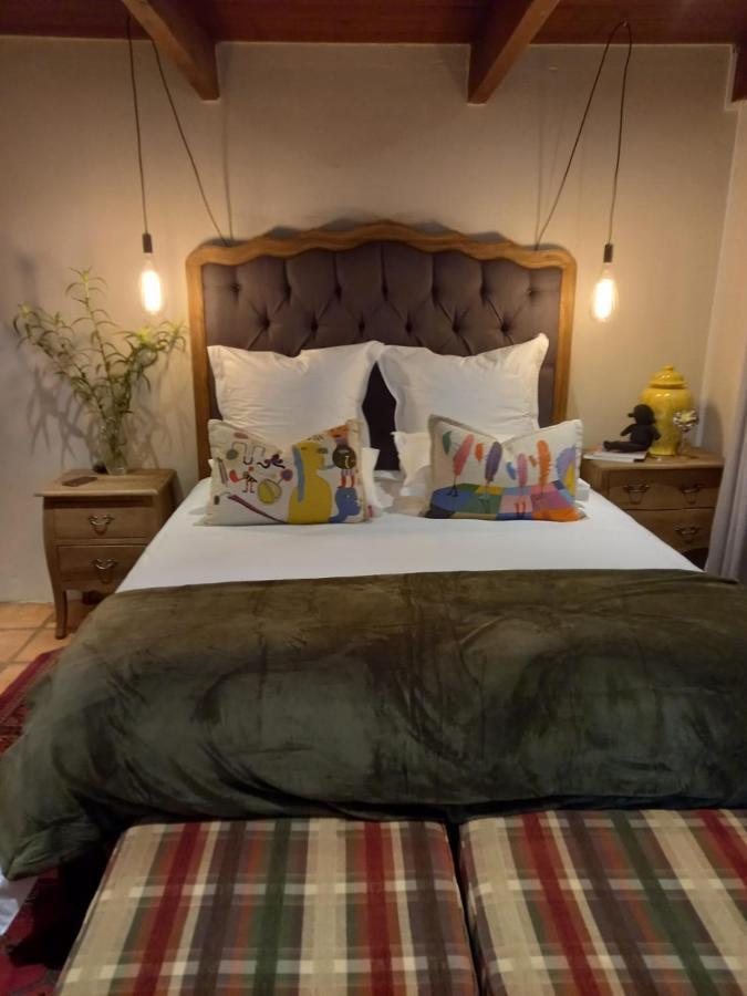 Standard Queen Room,1342560665:JPEG