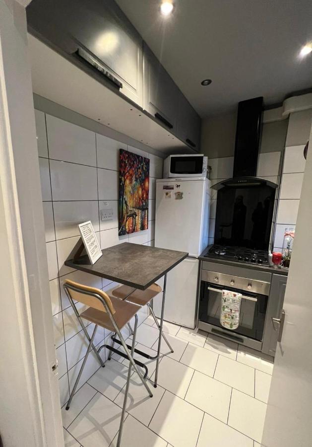 Double Room with Shared Toilet,1346119025:JPEG