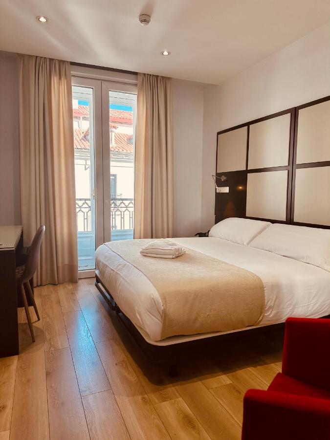 Double Room with Balcony and City View