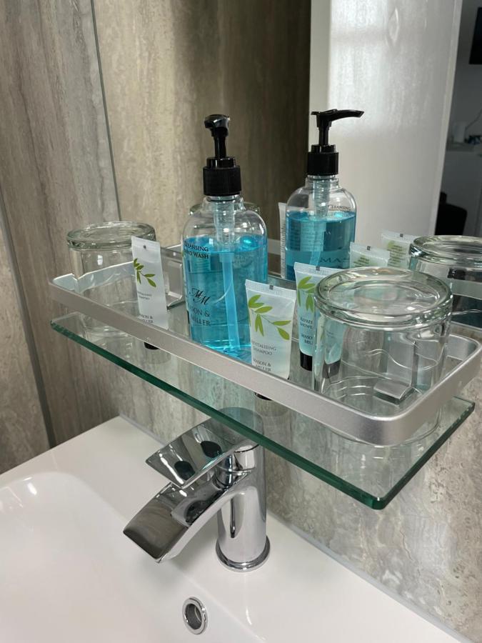 Double Room,1698256743:JPEG