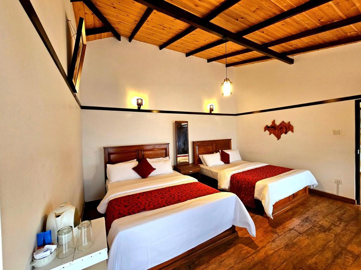 Deluxe Family Suite