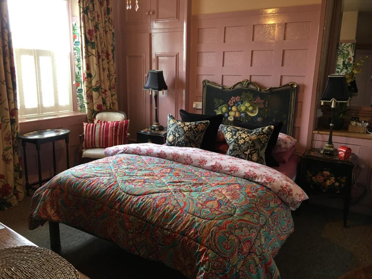 King Room,1385506058:JPEG