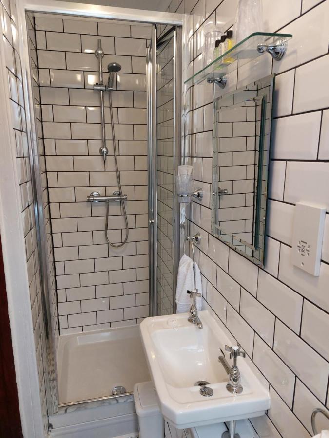 Twin Room,1371678335:JPEG