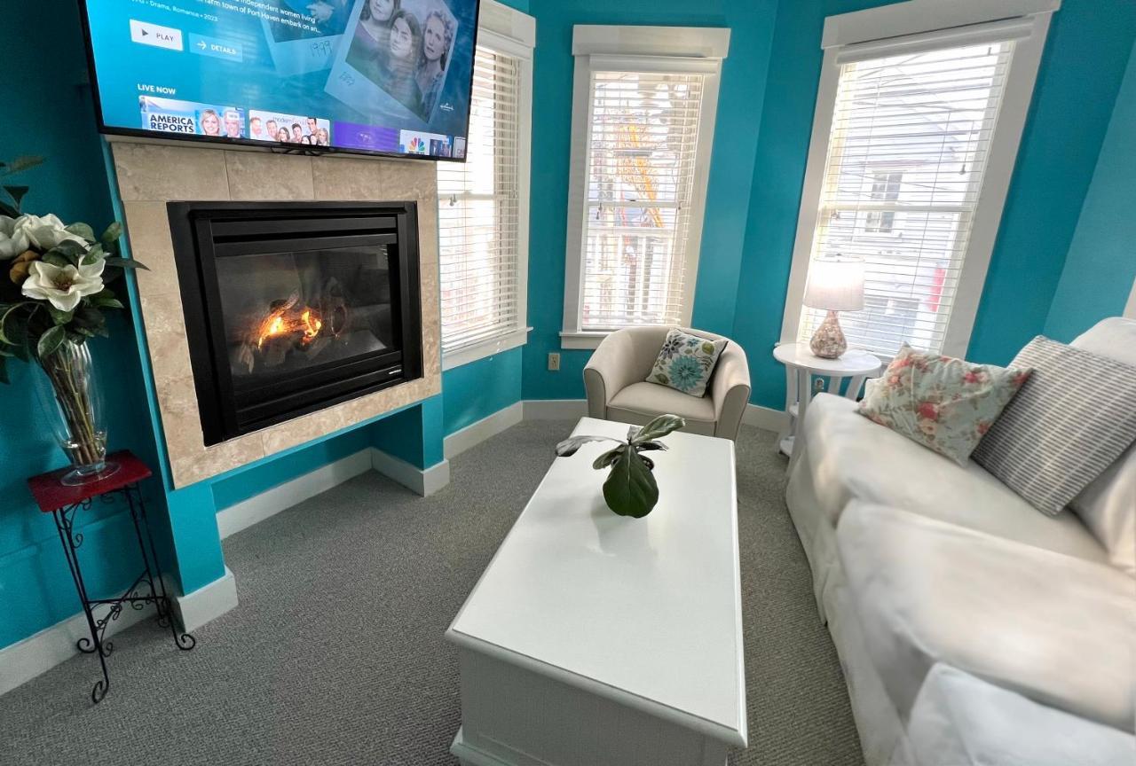 Suite with City View