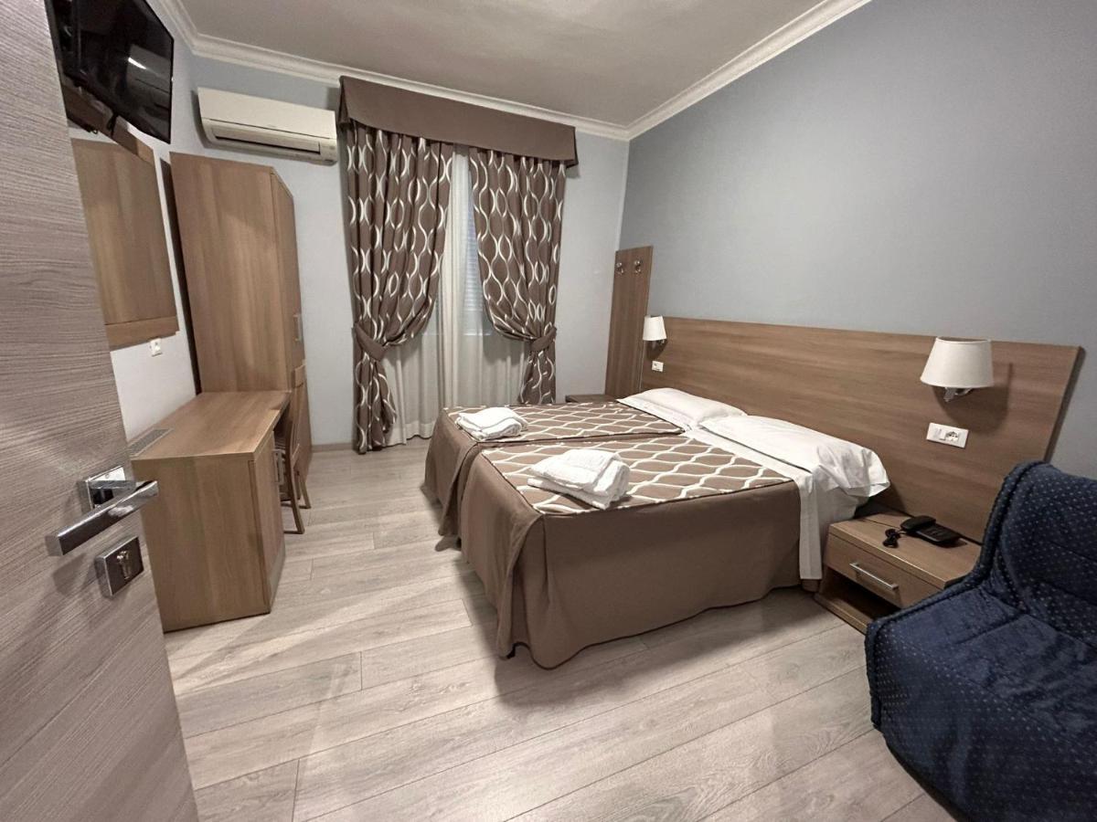 Budget Triple Room