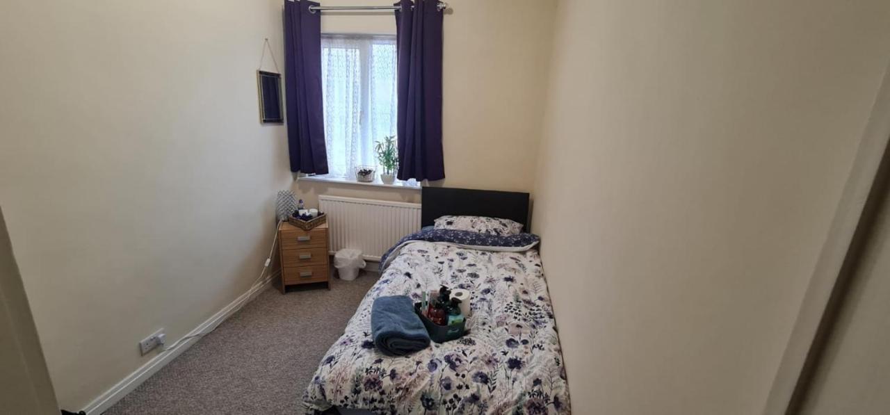 Budget Single Room