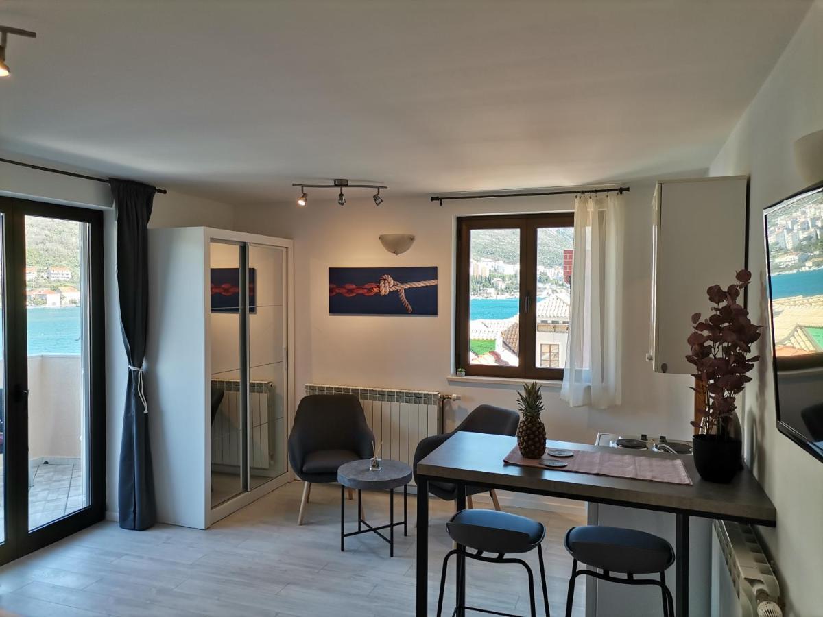Studio with Balcony