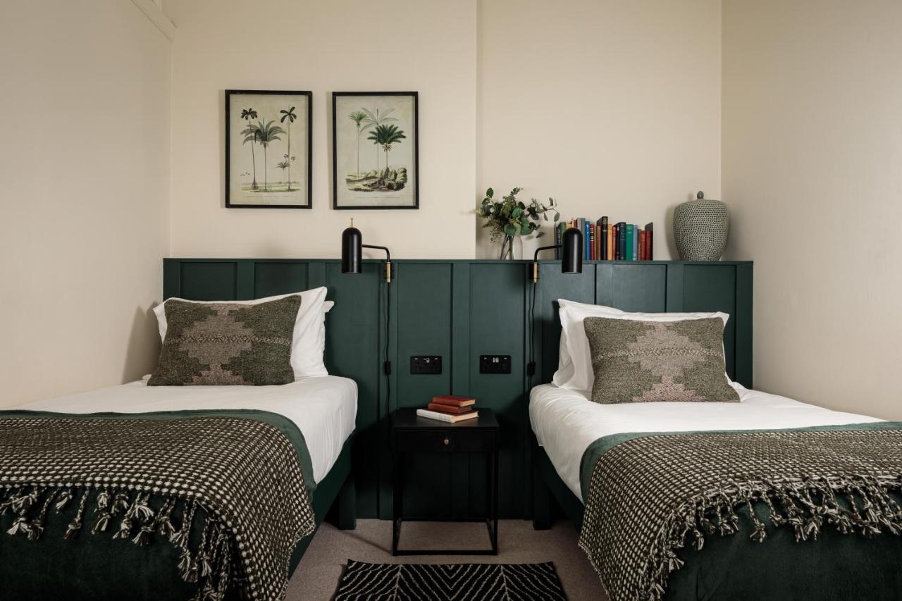 Twin Room En Suite,1499219689:JPEG
