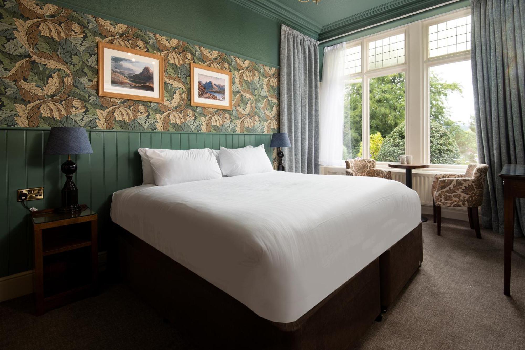 Superior Double or Twin Room,1516439257:JPEG