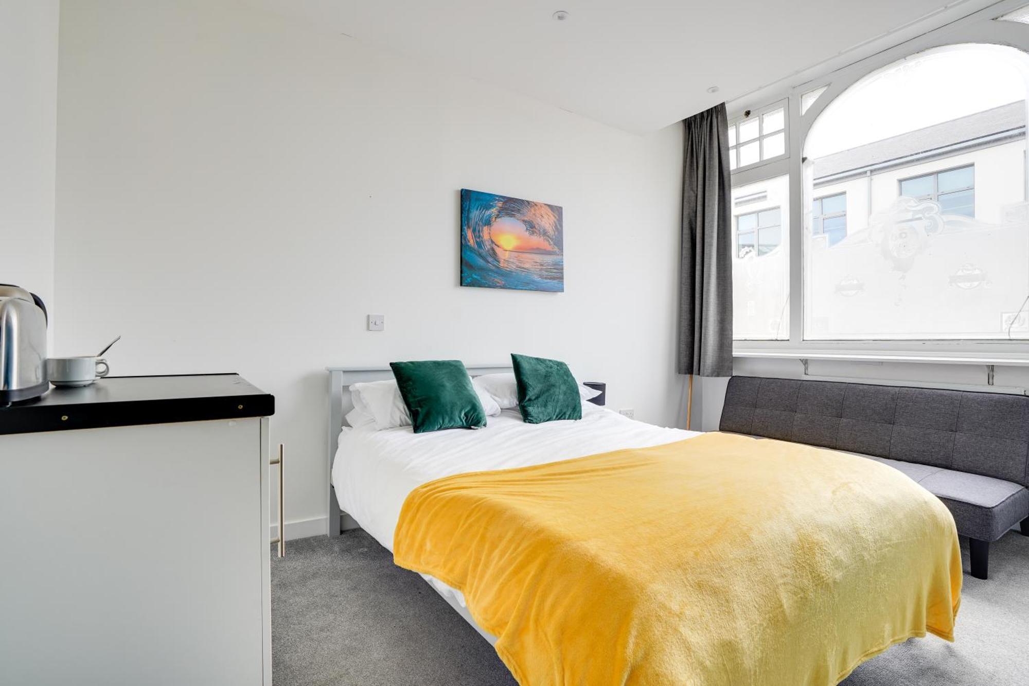 Double Room with Private Bathroom