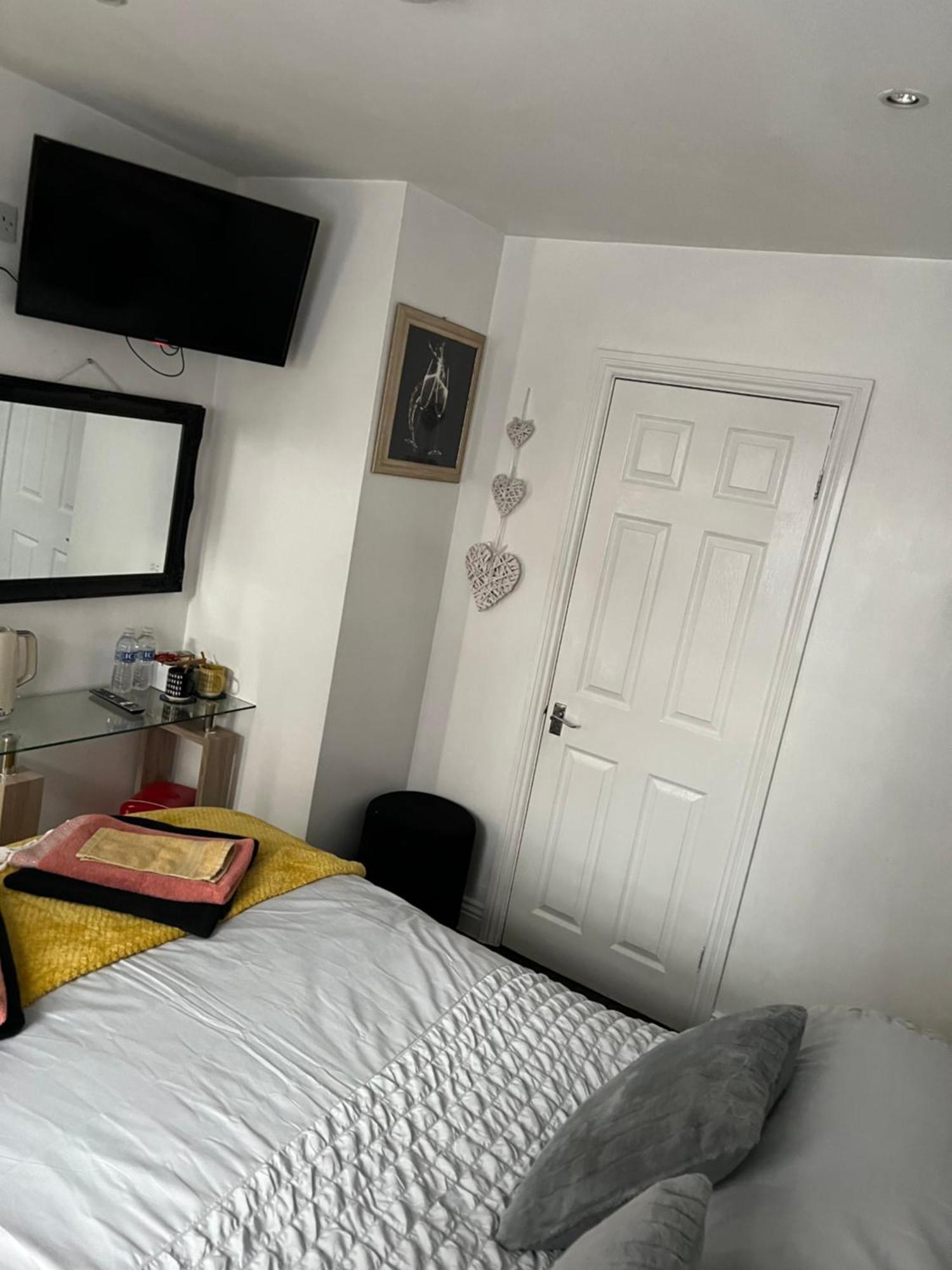 Double Room - Ground Floor