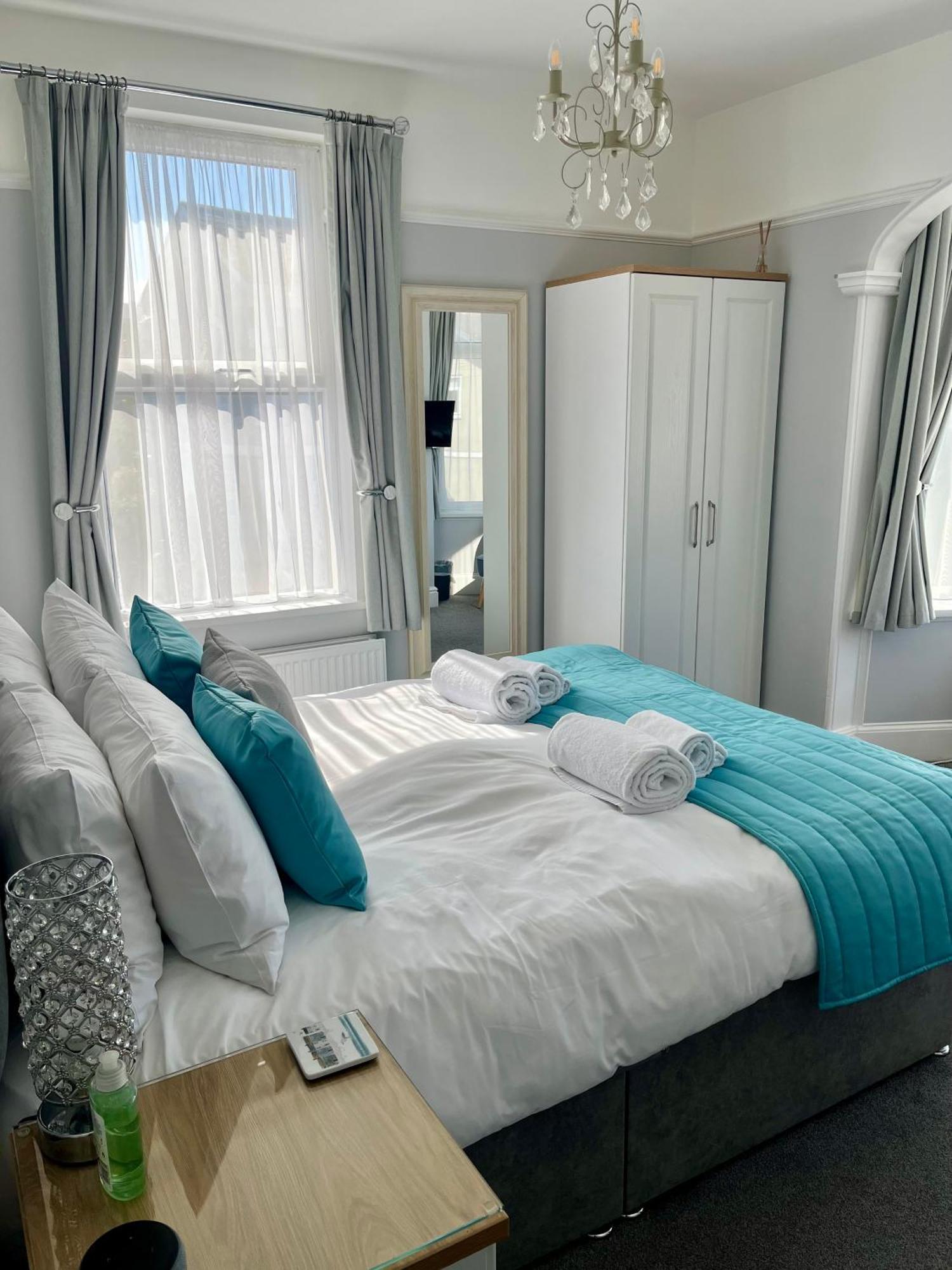 King Room Garden View,1580142222:JPEG