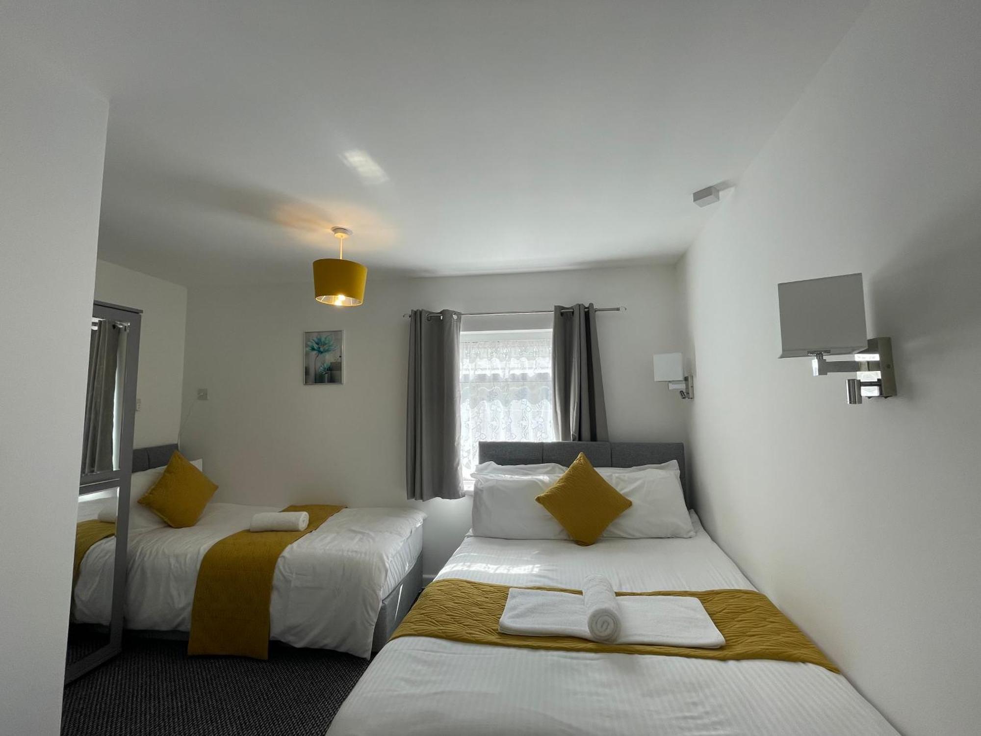 Deluxe Triple Room