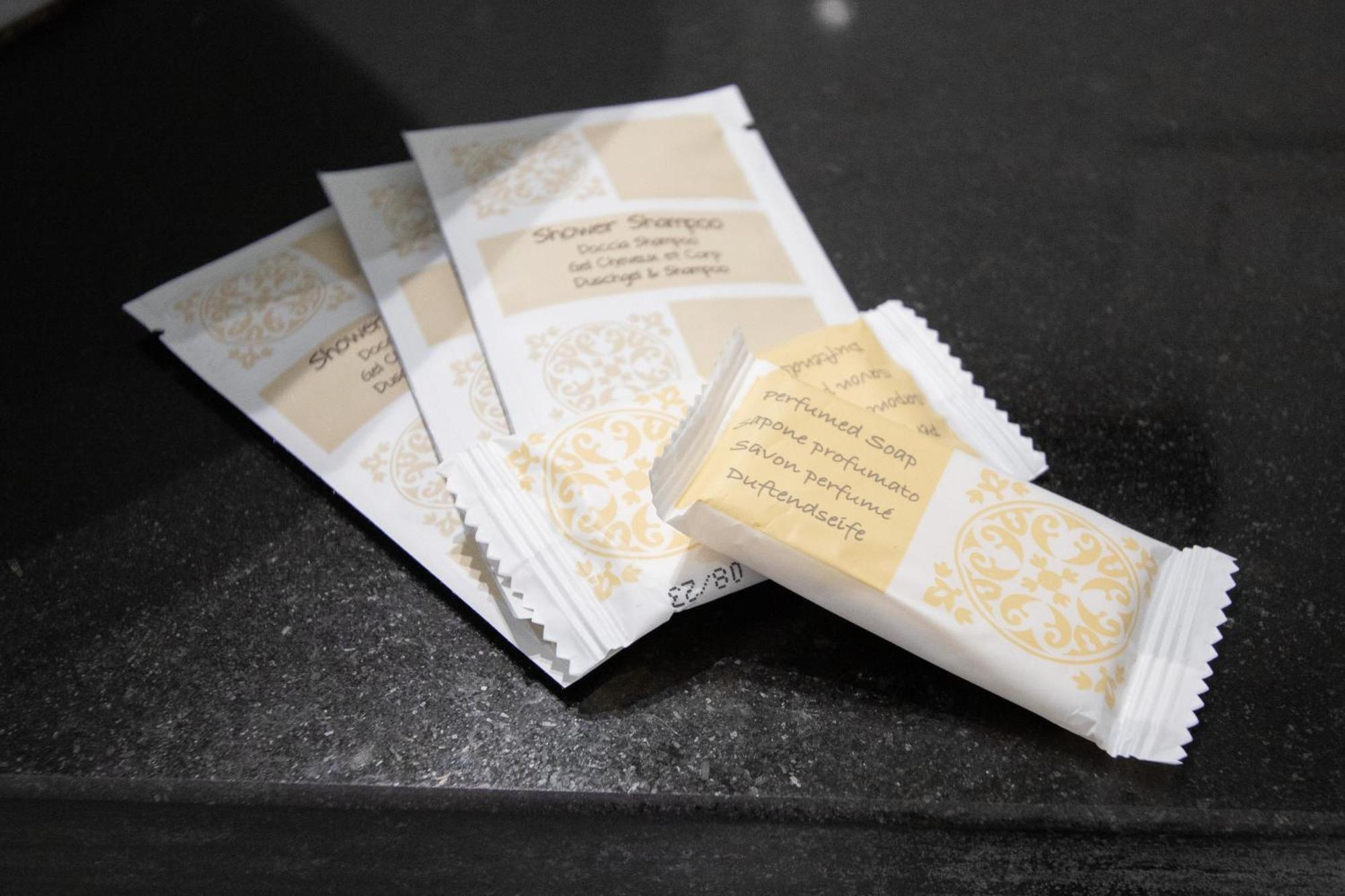 Small Double Room,1584903980:JPEG