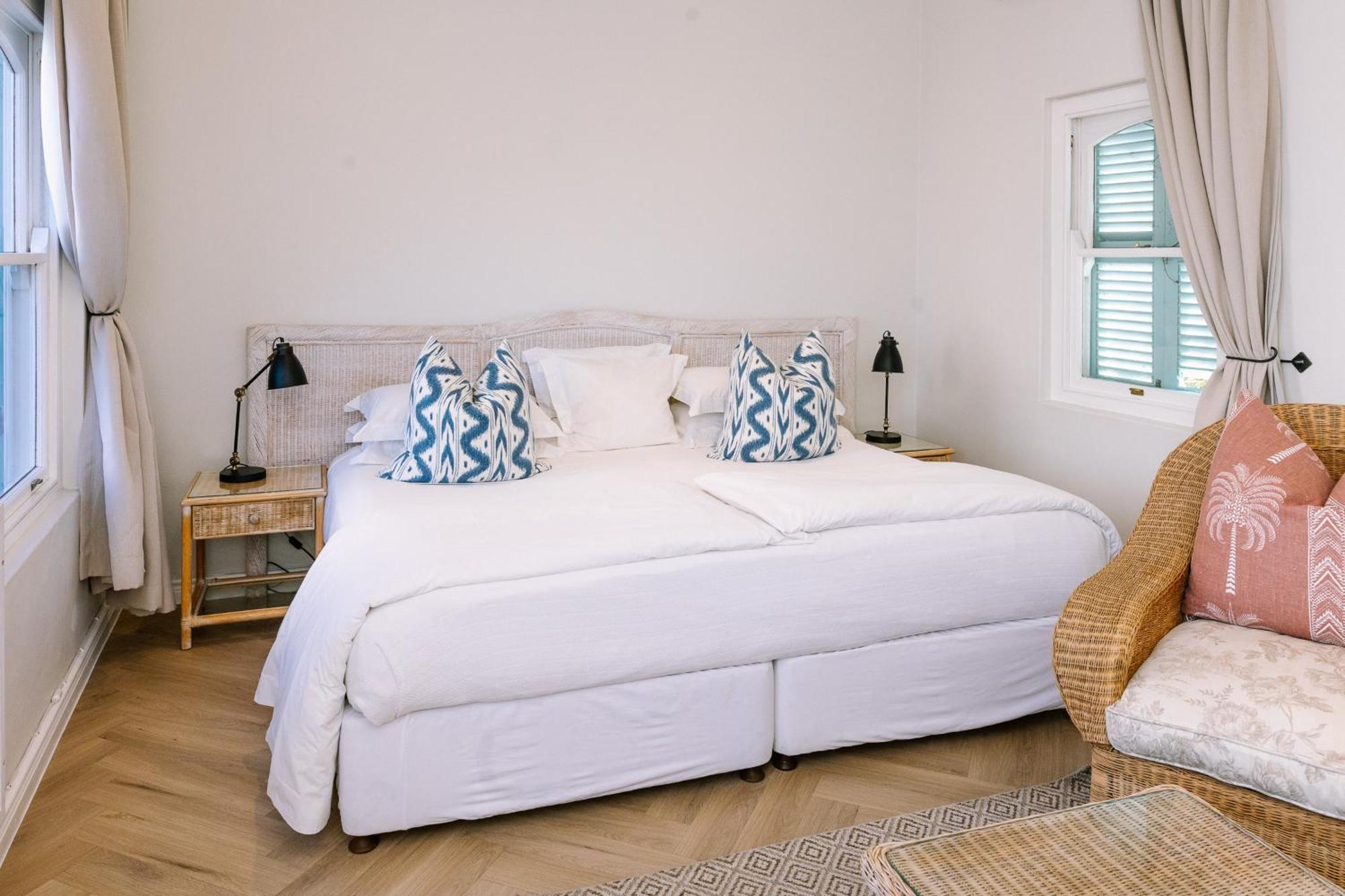 Standard Room - Poolside
