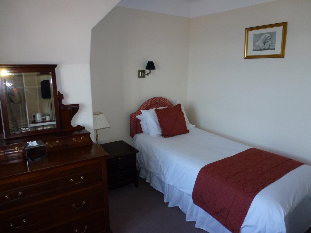 Seafront Single Room,159109209:JPEG