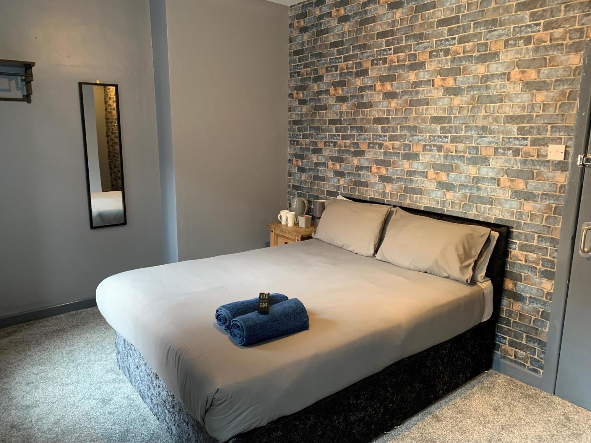 Standard King Room