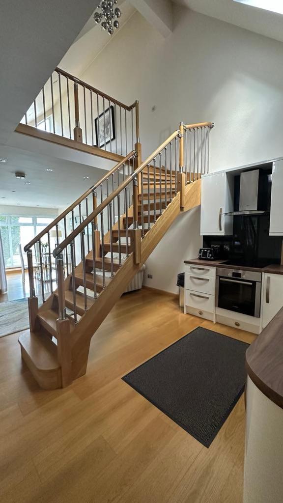 Apartment with Garden View,1611273069:JPEG