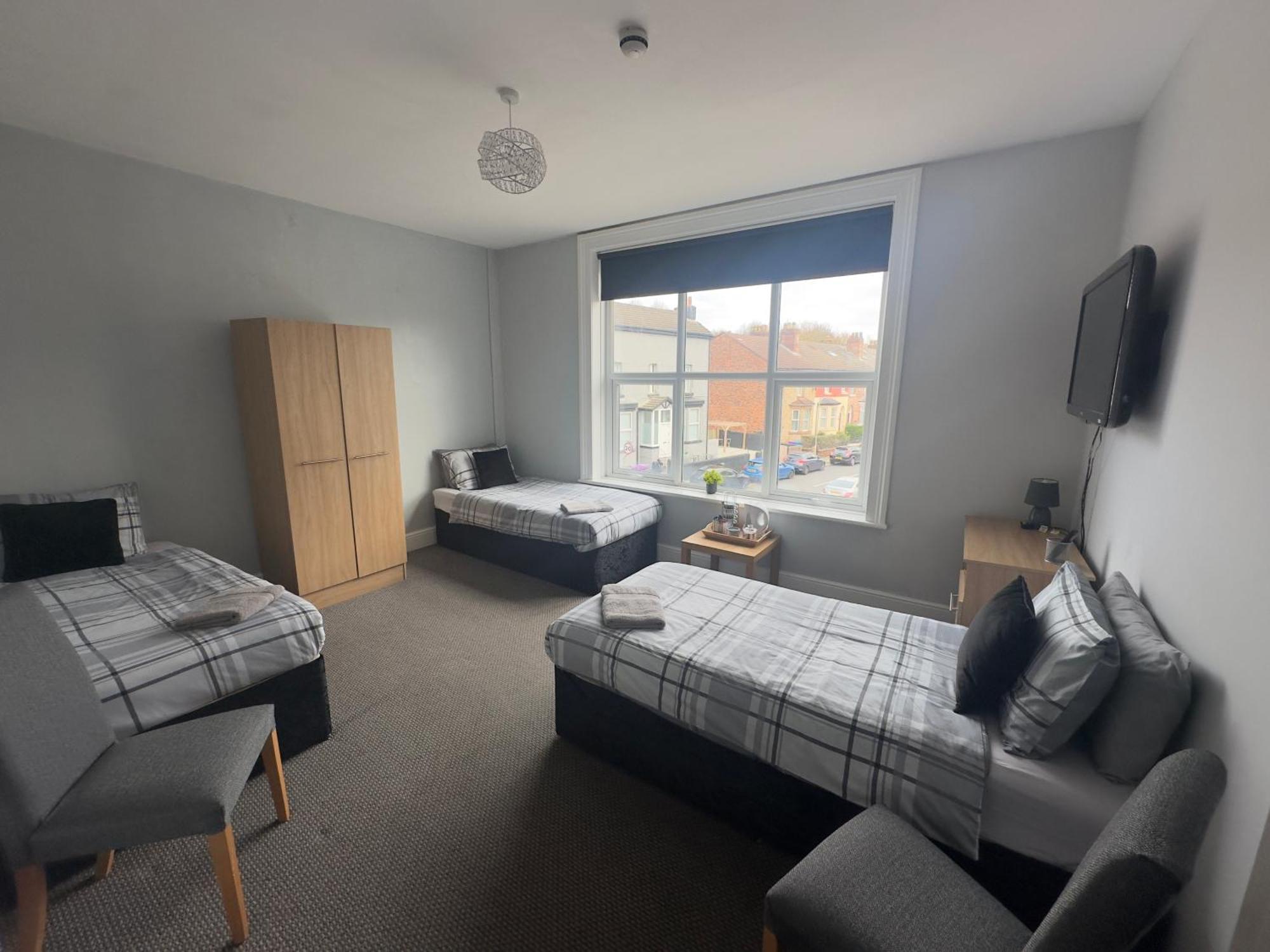 Classic Quadruple Room