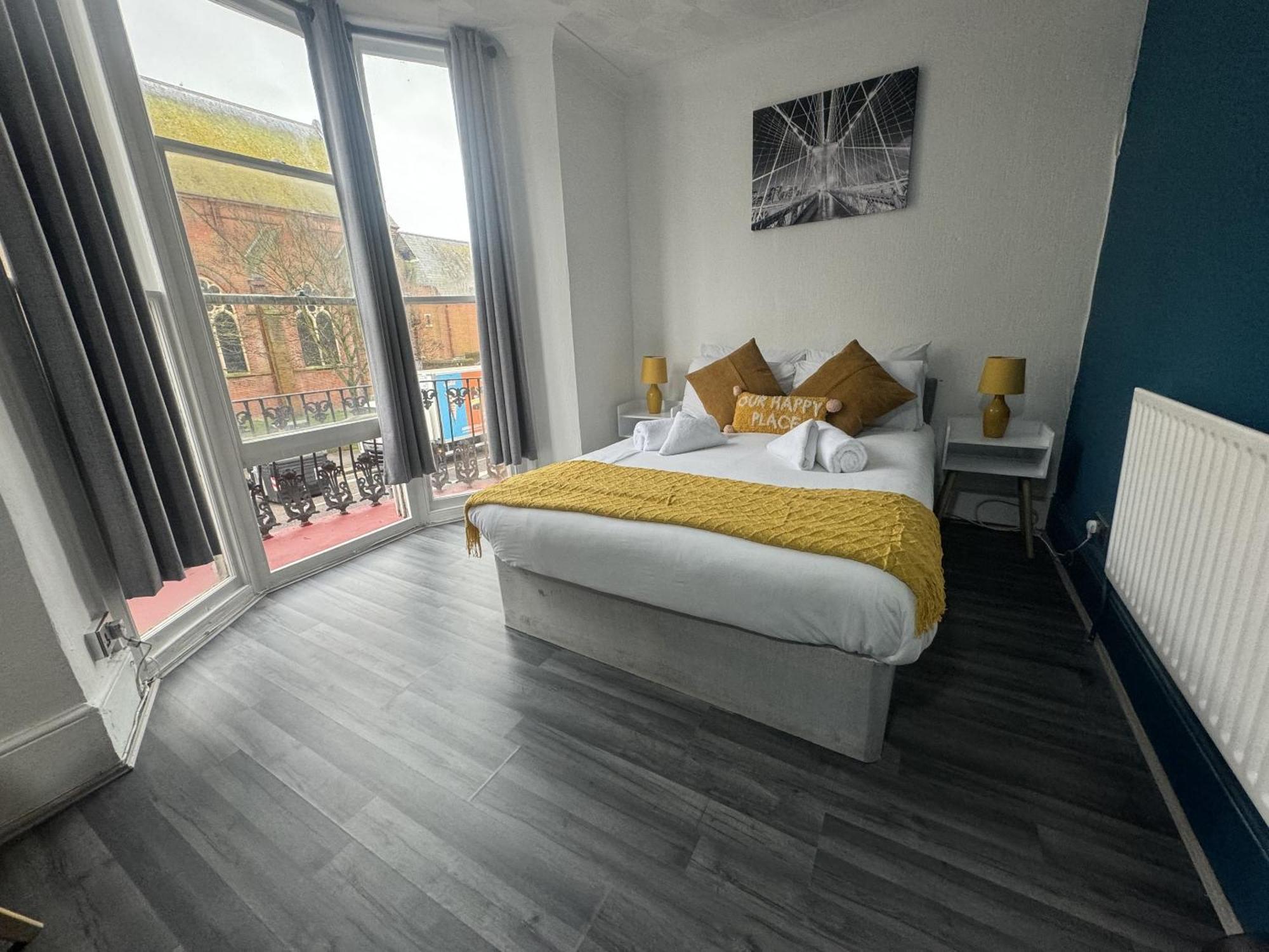 Deluxe Double Room with Bath