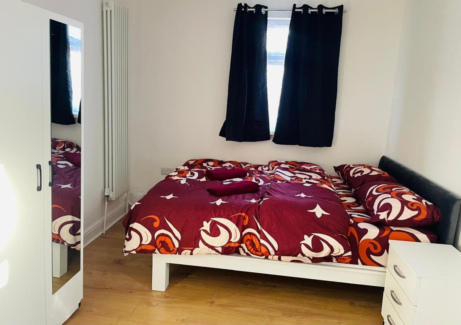 Deluxe Double Room with Shower