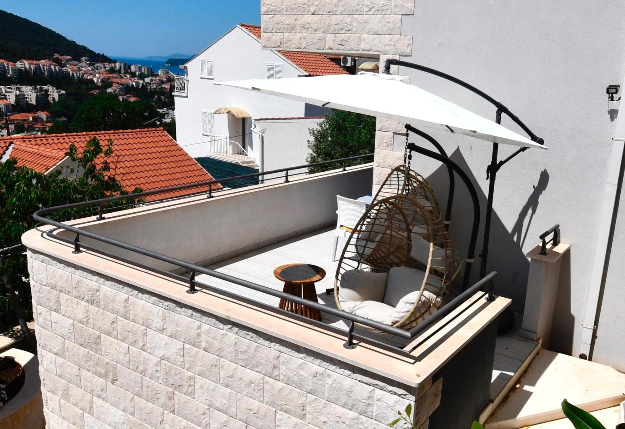 Superior Double Room with Balcony and Sea View