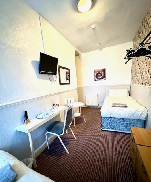 Budget Twin Room