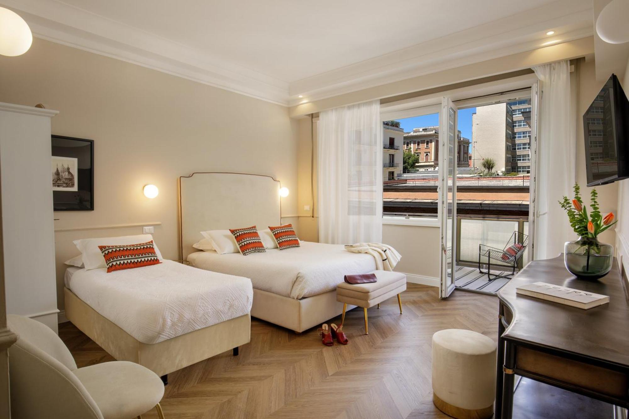 Triple Room
