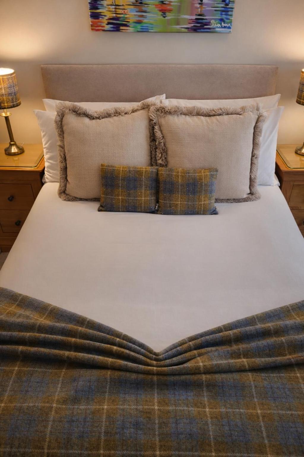 Small Double Room with Private External Bathroom