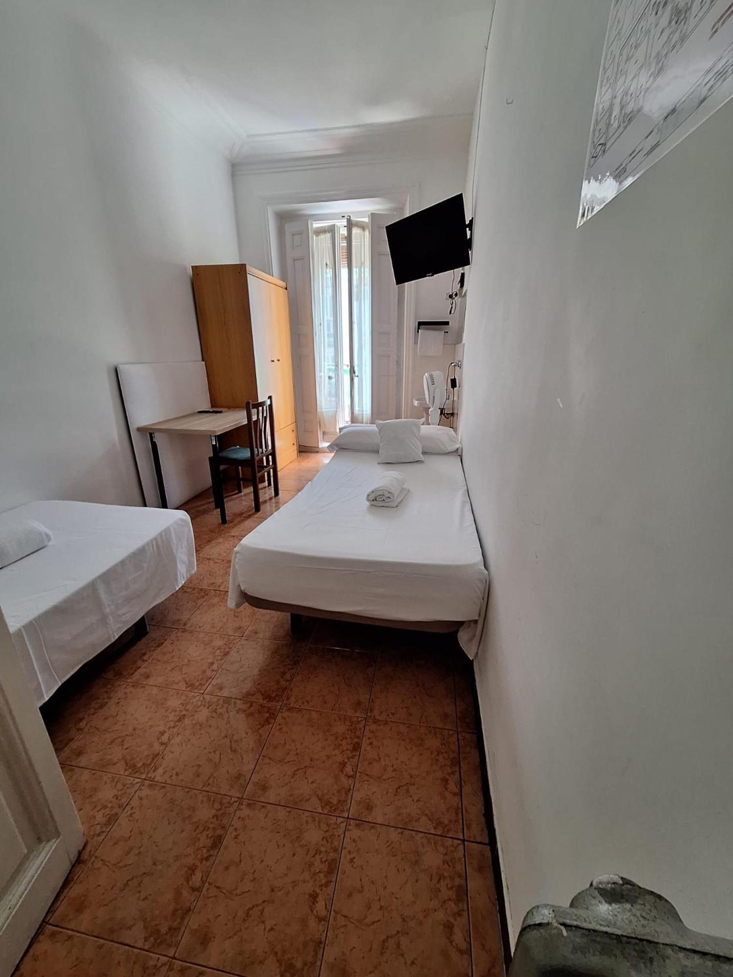 Twin Room with View
