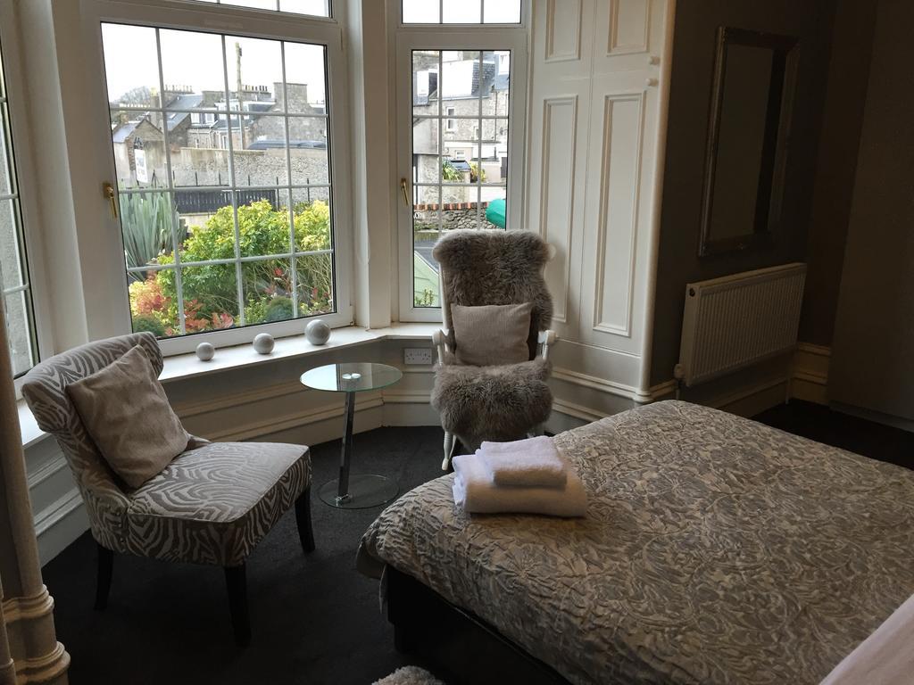 Budget Double Room,408386436:JPEG