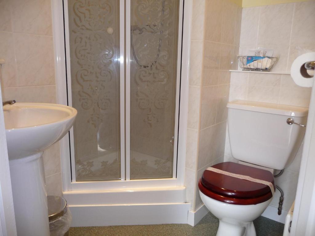 Deluxe Double Room with Shower